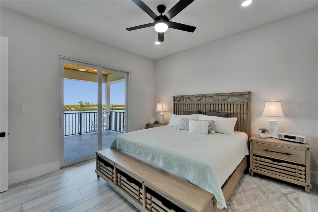 待售: $1,849,000 (4 贝兹, 5 浴室, 4704 平方英尺)