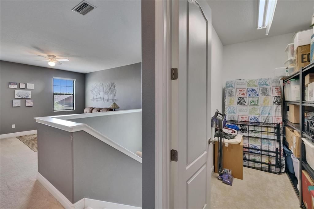 Activo con contrato: $550,000 (4 camas, 3 baños, 3091 Pies cuadrados)