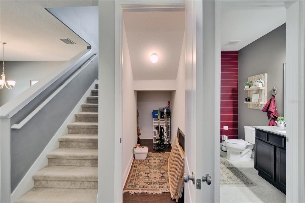 Activo con contrato: $550,000 (4 camas, 3 baños, 3091 Pies cuadrados)