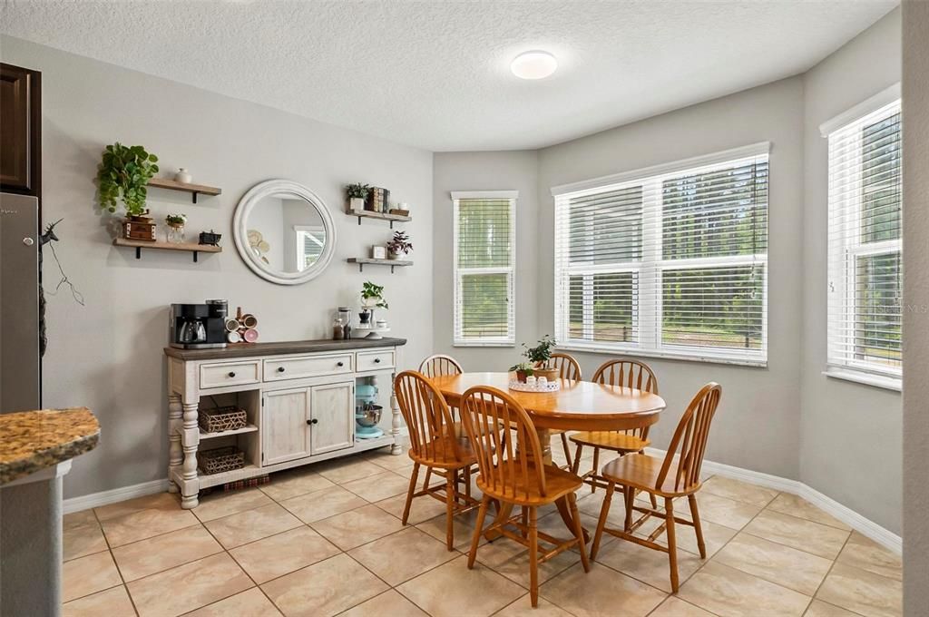 For Sale: $549,000 (3 beds, 2 baths, 1838 Square Feet)