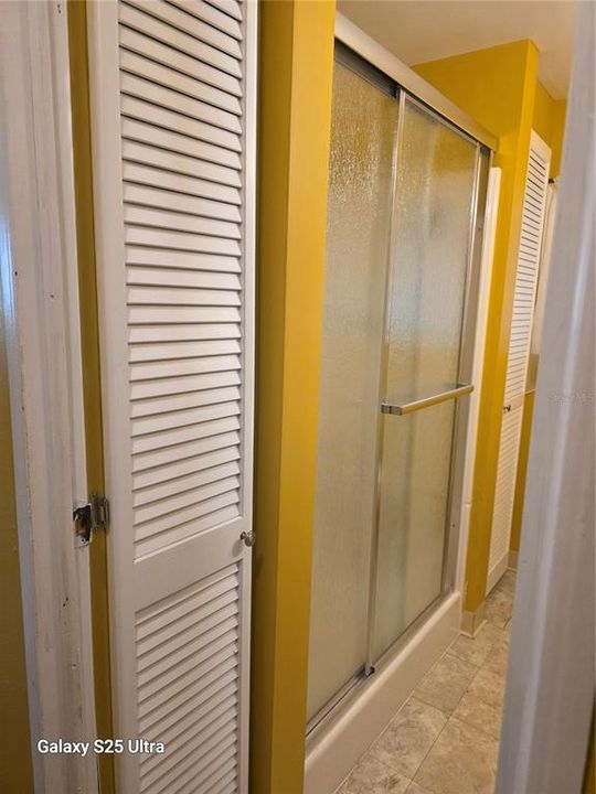 For Sale: $189,000 (3 beds, 2 baths, 1320 Square Feet)