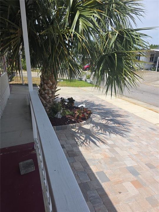 For Sale: $189,000 (3 beds, 2 baths, 1320 Square Feet)