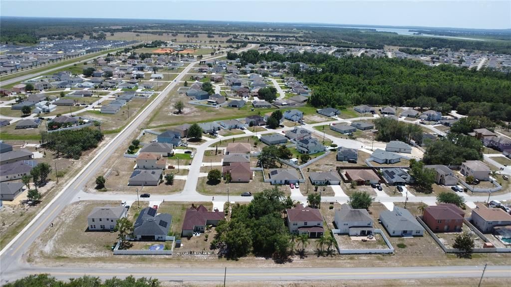 На продажу: $65,000 (0.19 acres)