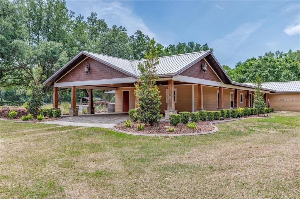 Recently Sold: $1,595,000 (3 beds, 4 baths, 2504 Square Feet)