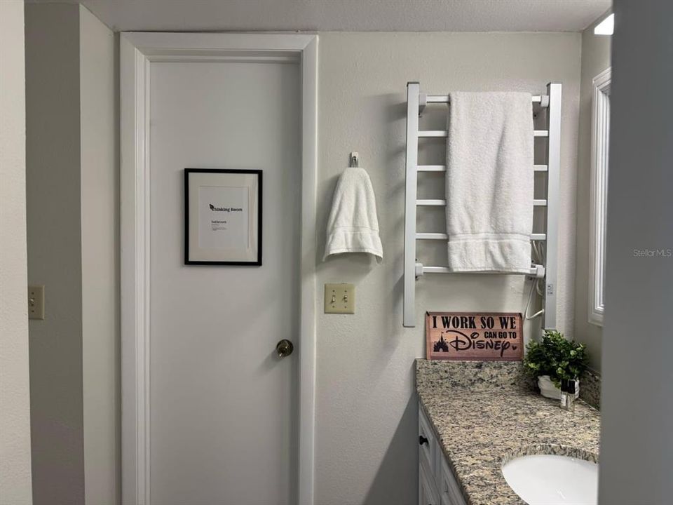 待售: $120,000 (1 贝兹, 1 浴室, 546 平方英尺)