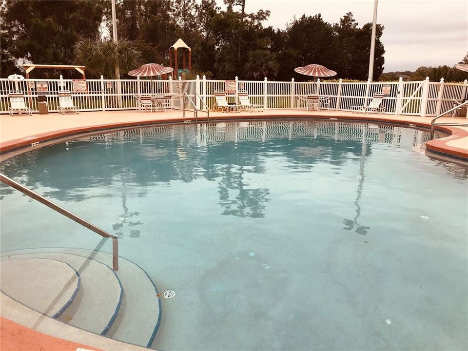 待售: $120,000 (1 贝兹, 1 浴室, 546 平方英尺)