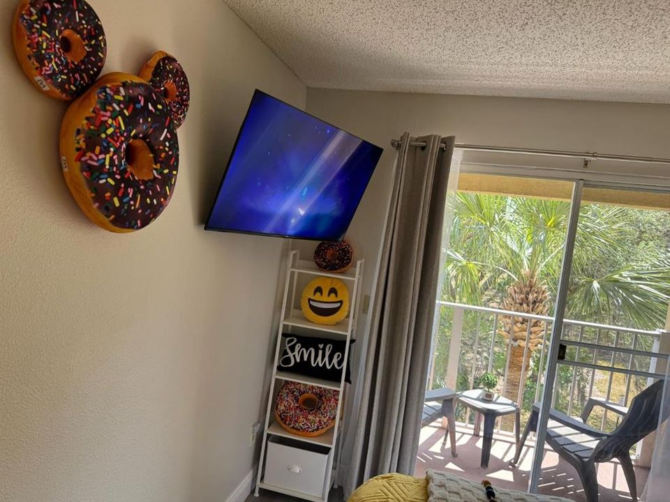 待售: $120,000 (1 贝兹, 1 浴室, 546 平方英尺)