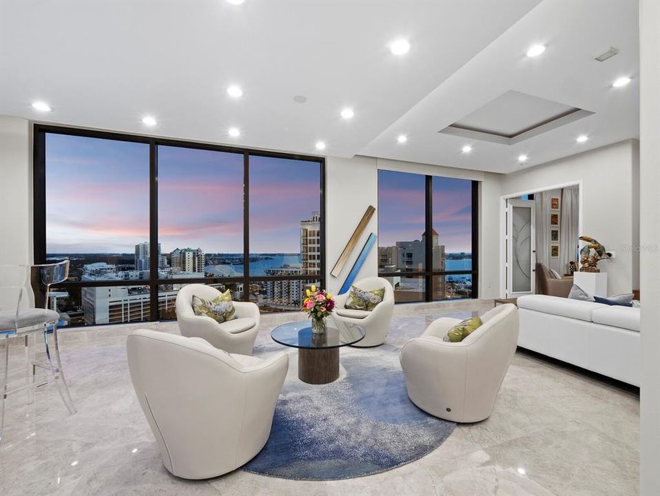 For Sale: $3,890,000 (3 beds, 4 baths, 4095 Square Feet)