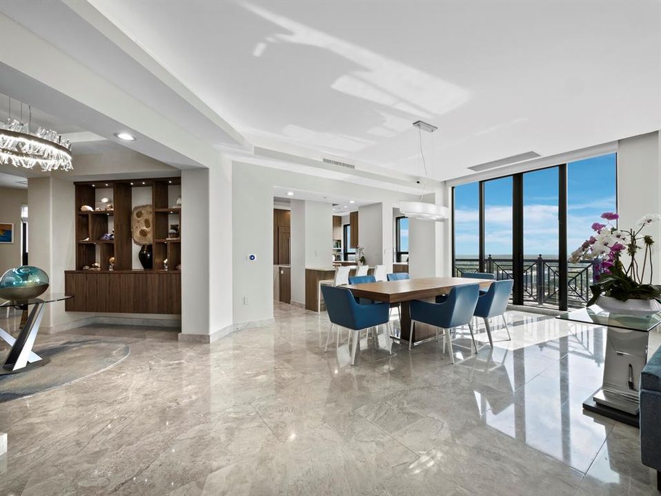 For Sale: $3,890,000 (3 beds, 4 baths, 4095 Square Feet)