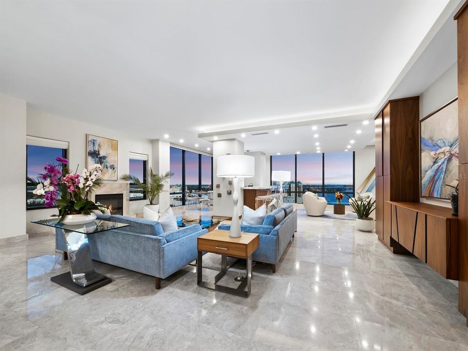 For Sale: $3,890,000 (3 beds, 4 baths, 4095 Square Feet)