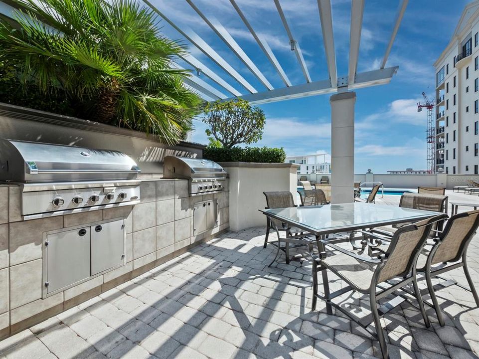 For Sale: $3,890,000 (3 beds, 4 baths, 4095 Square Feet)