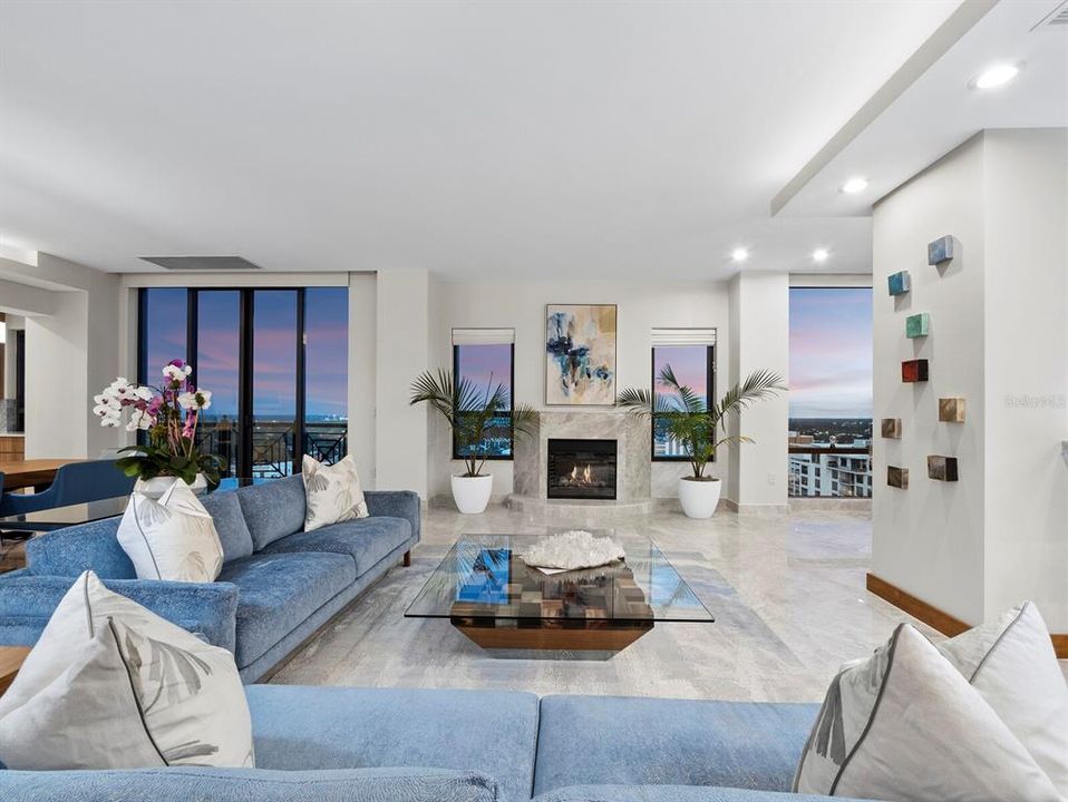 For Sale: $3,890,000 (3 beds, 4 baths, 4095 Square Feet)