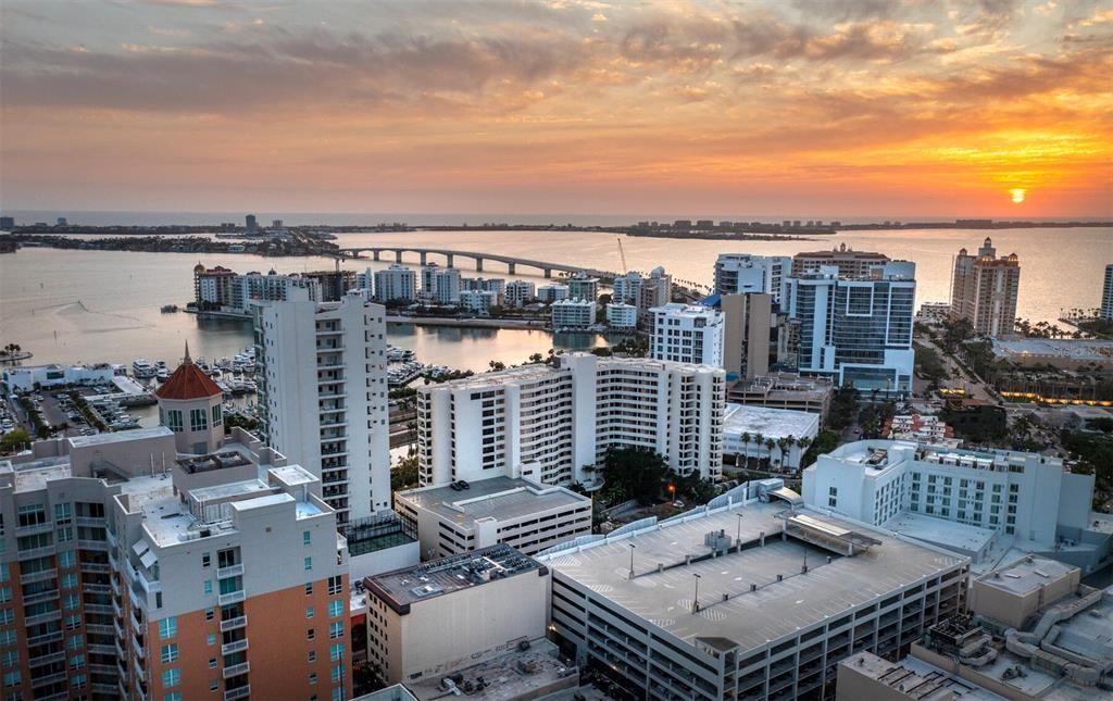 For Sale: $3,890,000 (3 beds, 4 baths, 4095 Square Feet)