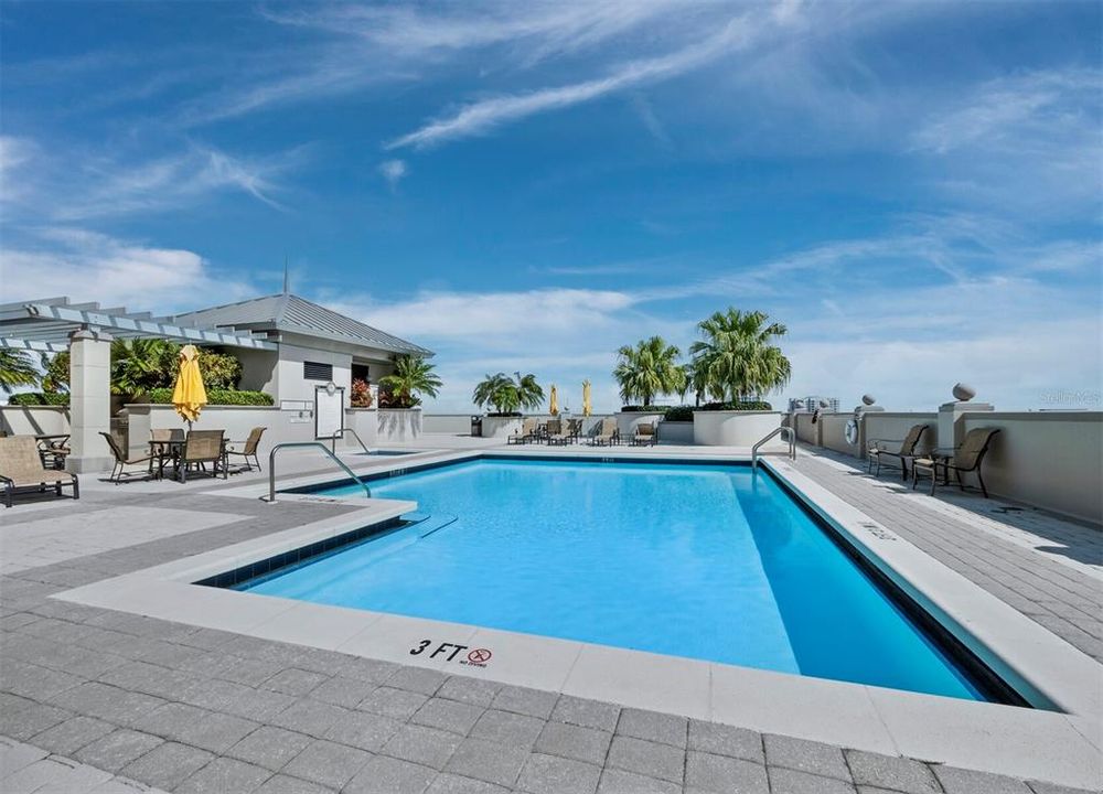 For Sale: $3,890,000 (3 beds, 4 baths, 4095 Square Feet)