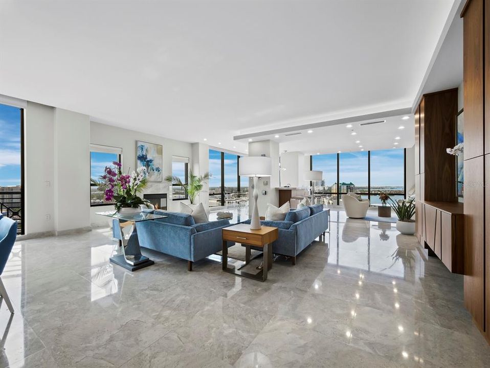 For Sale: $3,890,000 (3 beds, 4 baths, 4095 Square Feet)