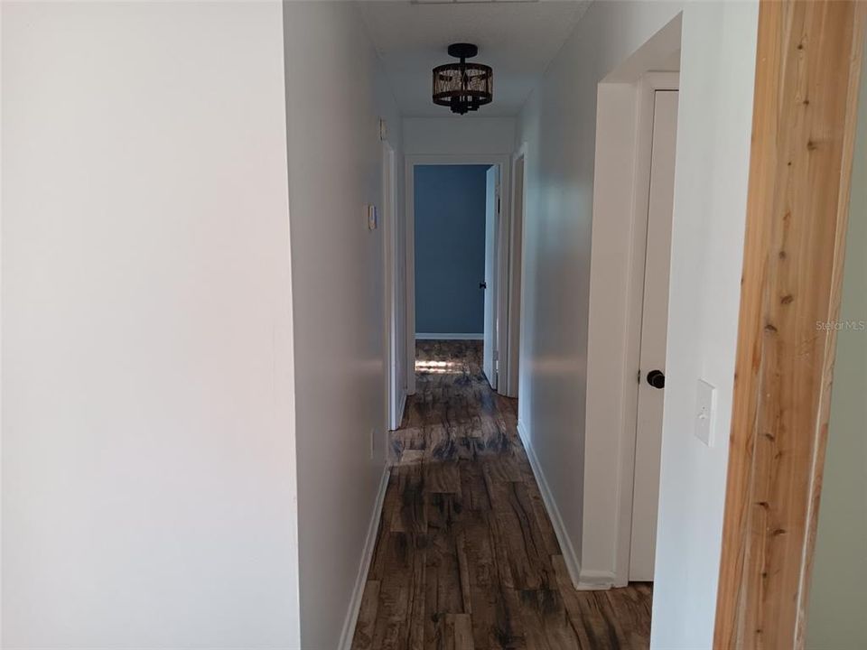 For Sale: $267,000 (3 beds, 2 baths, 1256 Square Feet)