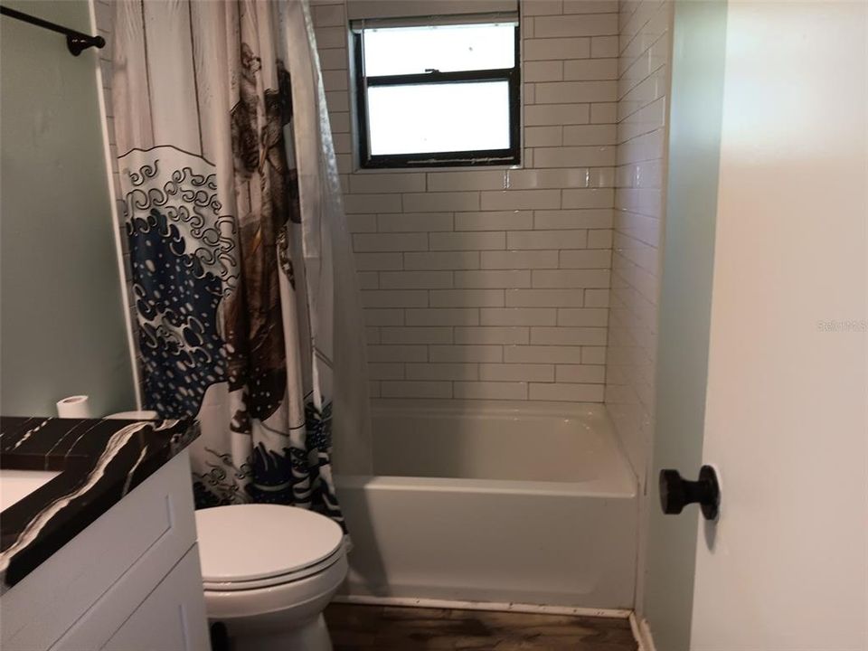 For Sale: $267,000 (3 beds, 2 baths, 1256 Square Feet)