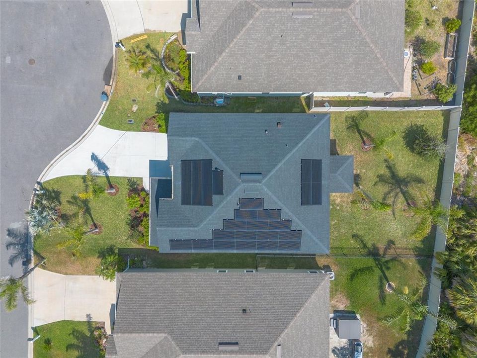 Active With Contract: $599,900 (6 beds, 3 baths, 3082 Square Feet)