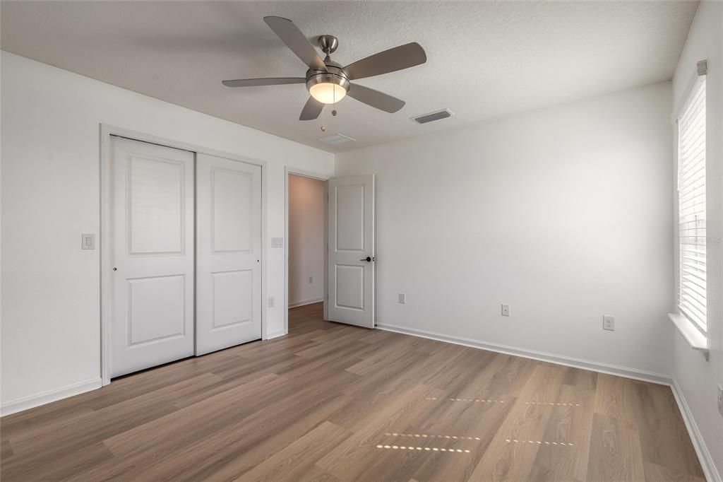 Active With Contract: $599,900 (6 beds, 3 baths, 3082 Square Feet)