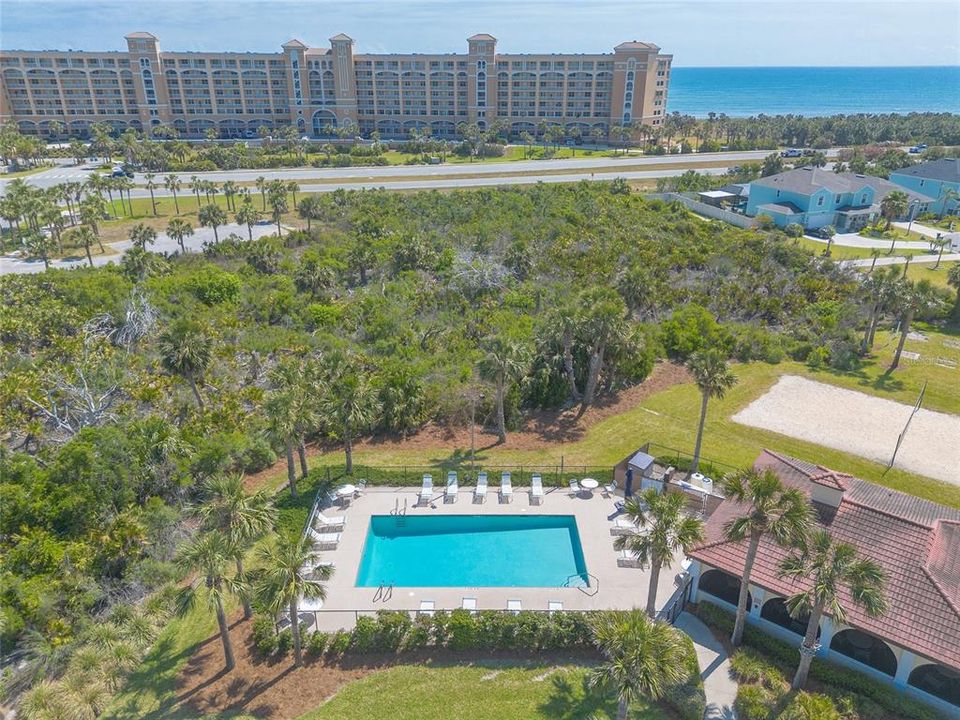 Active With Contract: $599,900 (6 beds, 3 baths, 3082 Square Feet)