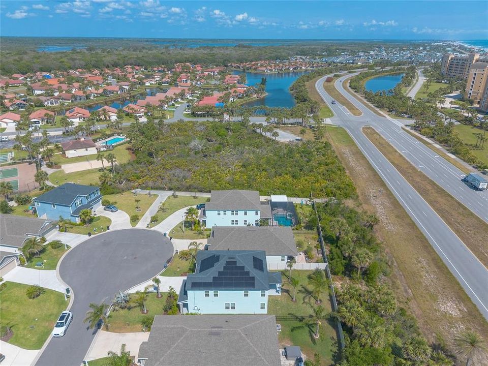 Active With Contract: $599,900 (6 beds, 3 baths, 3082 Square Feet)