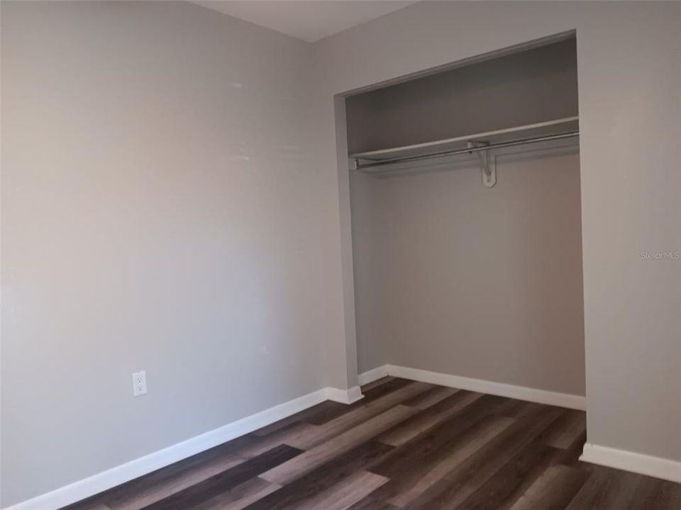 Activo con contrato: $245,000 (3 camas, 1 baños, 1344 Pies cuadrados)