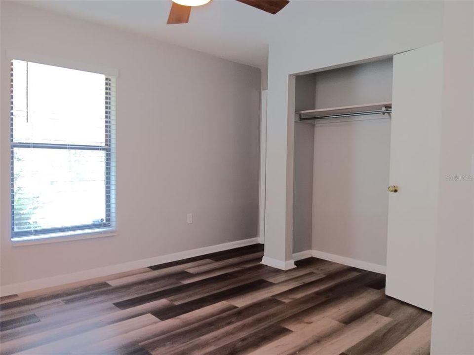 Activo con contrato: $245,000 (3 camas, 1 baños, 1344 Pies cuadrados)