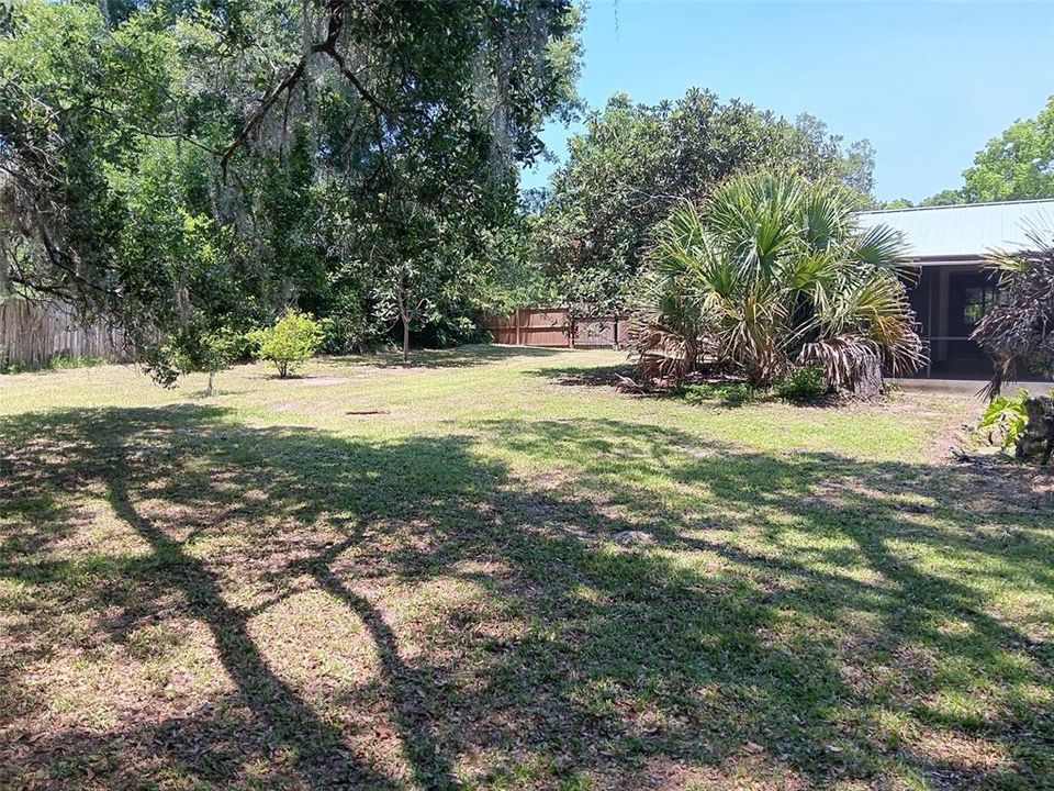 Activo con contrato: $245,000 (3 camas, 1 baños, 1344 Pies cuadrados)