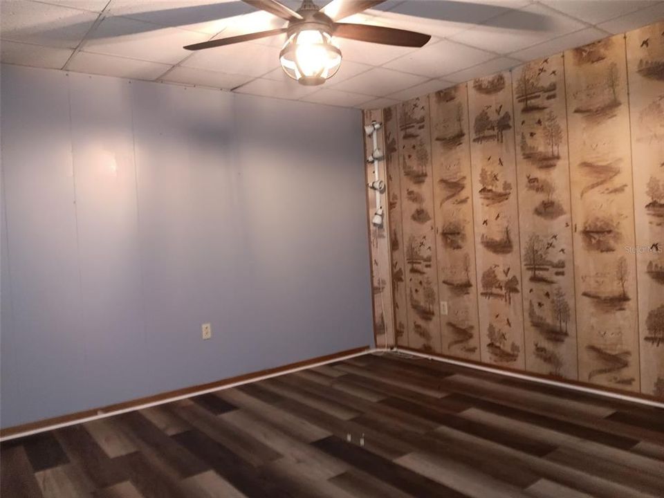 Activo con contrato: $245,000 (3 camas, 1 baños, 1344 Pies cuadrados)