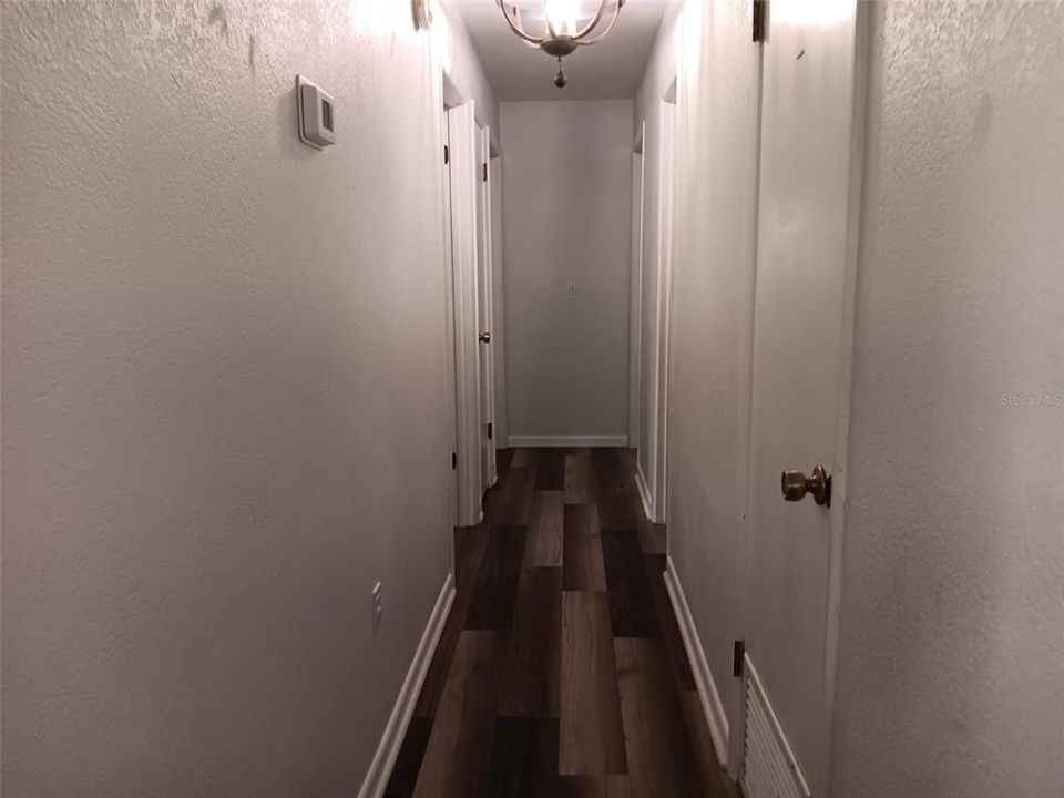 Activo con contrato: $245,000 (3 camas, 1 baños, 1344 Pies cuadrados)