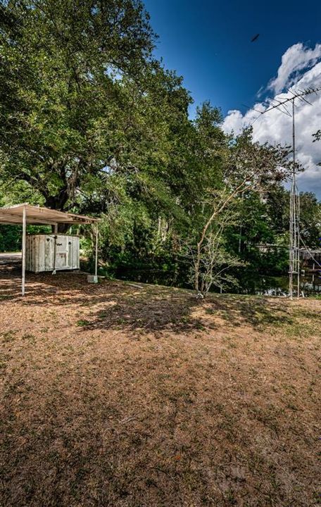 For Sale: $229,900 (2 beds, 1 baths, 920 Square Feet)