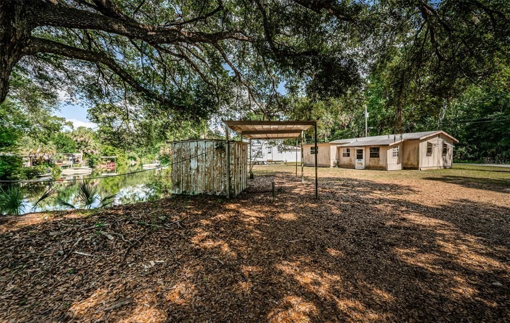 For Sale: $229,900 (2 beds, 1 baths, 920 Square Feet)