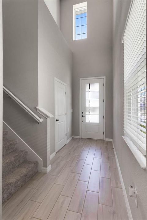 Active With Contract: $359,000 (3 beds, 2 baths, 2102 Square Feet)