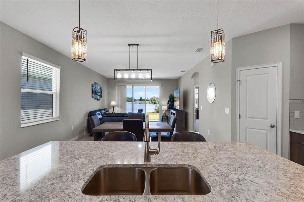 Active With Contract: $359,000 (3 beds, 2 baths, 2102 Square Feet)