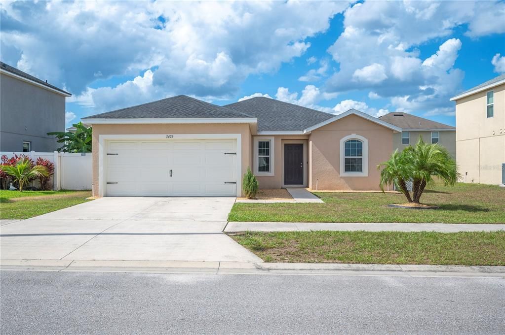 Recently Sold: $340,000 (3 beds, 2 baths, 1546 Square Feet)