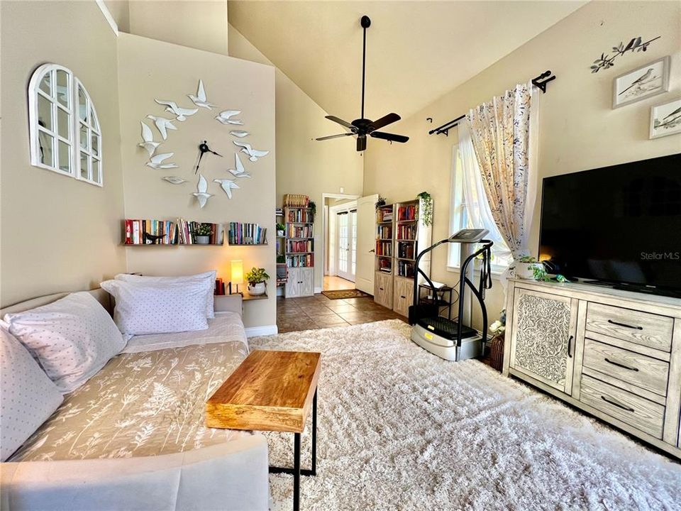 Active With Contract: $565,000 (3 beds, 2 baths, 2288 Square Feet)