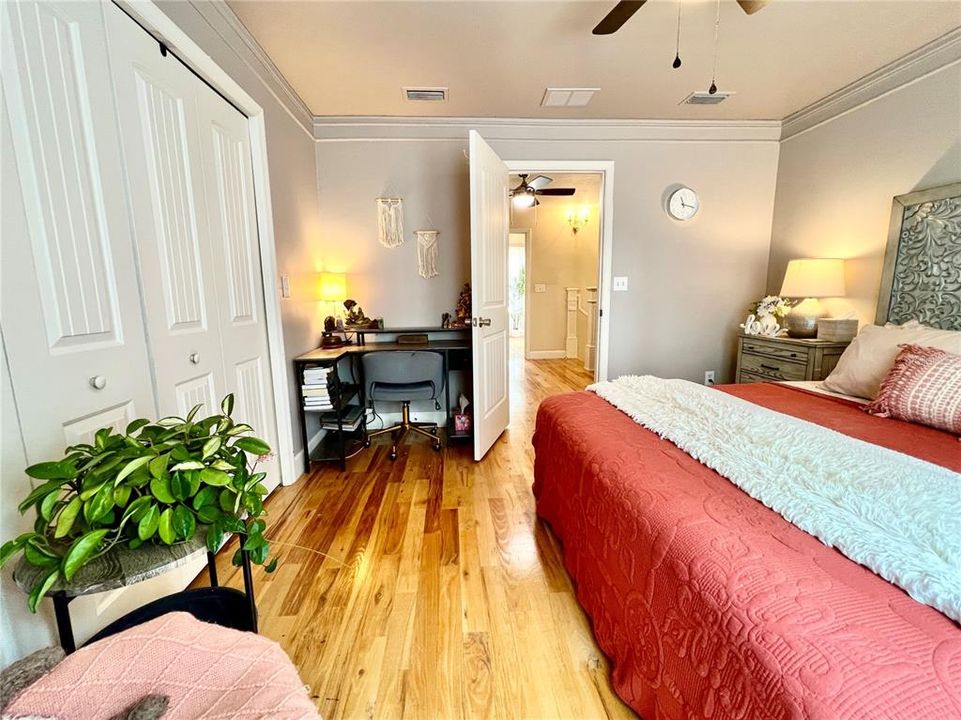 Active With Contract: $565,000 (3 beds, 2 baths, 2288 Square Feet)