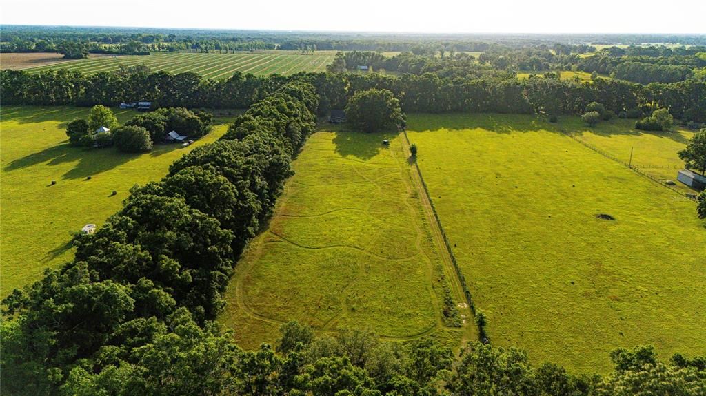 Active With Contract: $565,000 (3 beds, 2 baths, 2288 Square Feet)