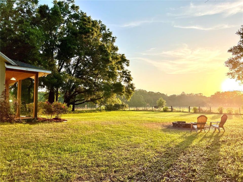 Active With Contract: $565,000 (3 beds, 2 baths, 2288 Square Feet)