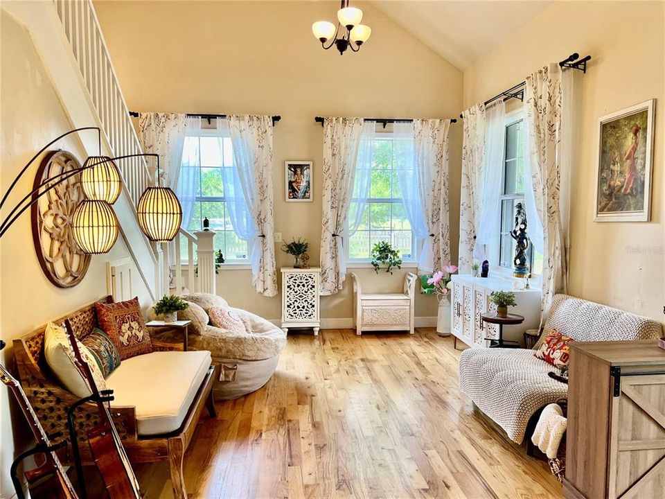 Active With Contract: $565,000 (3 beds, 2 baths, 2288 Square Feet)