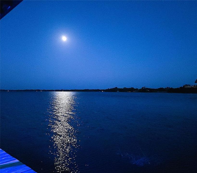 待售: $1,149,000 (2 贝兹, 2 浴室, 1695 平方英尺)