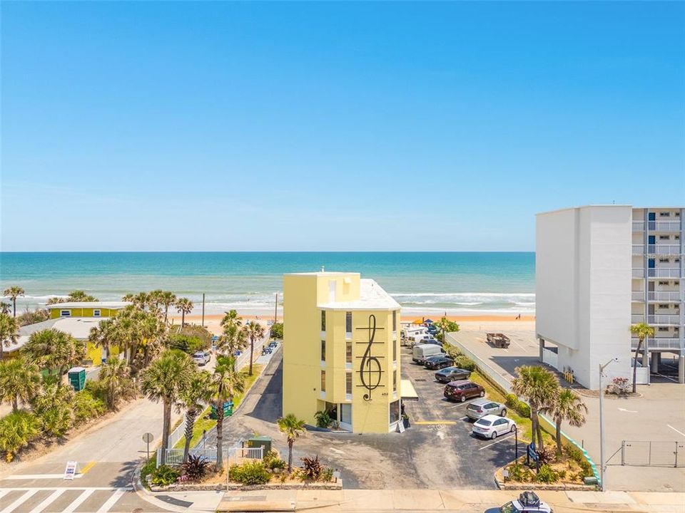 最近售出: $169,900 (0 贝兹, 1 浴室, 297 平方英尺)