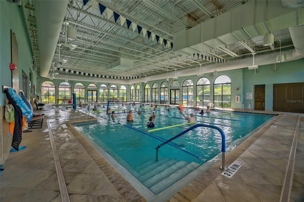 Под контрактом: $398,900 (3 спален, 2 ванн, 1395 Квадратных фут)