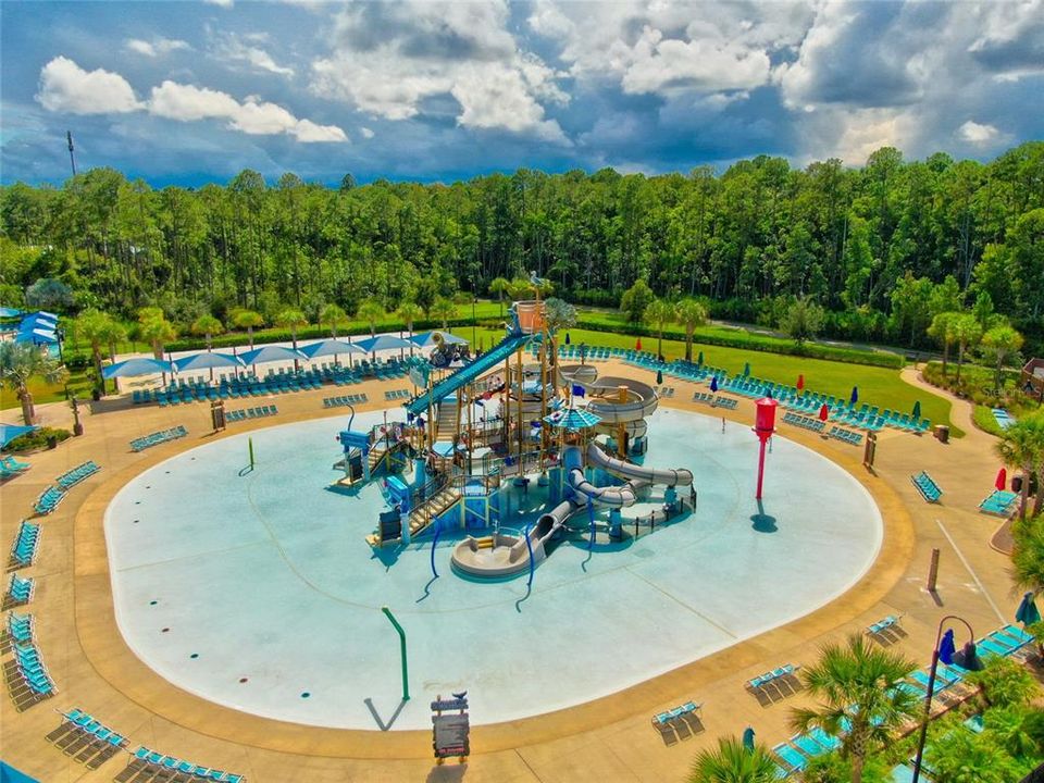 Под контрактом: $398,900 (3 спален, 2 ванн, 1395 Квадратных фут)