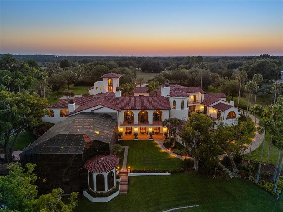 На продажу: $22,900,000 (6 спален, 12 ванн, 25321 Квадратных фут)