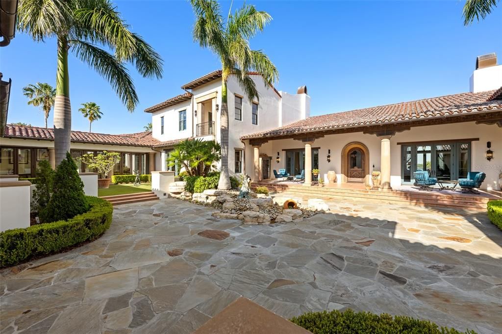 На продажу: $22,900,000 (6 спален, 12 ванн, 25321 Квадратных фут)