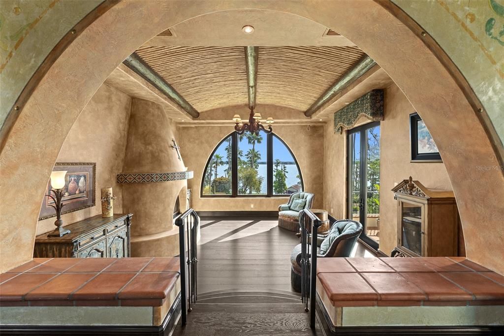 На продажу: $22,900,000 (6 спален, 12 ванн, 25321 Квадратных фут)