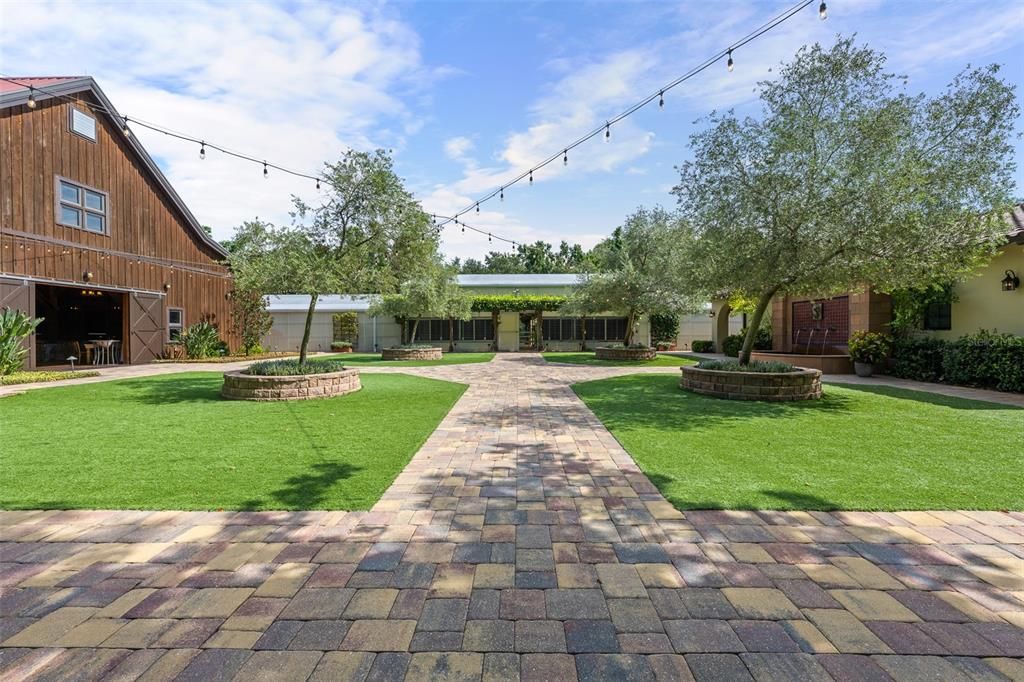 На продажу: $22,900,000 (6 спален, 12 ванн, 25321 Квадратных фут)