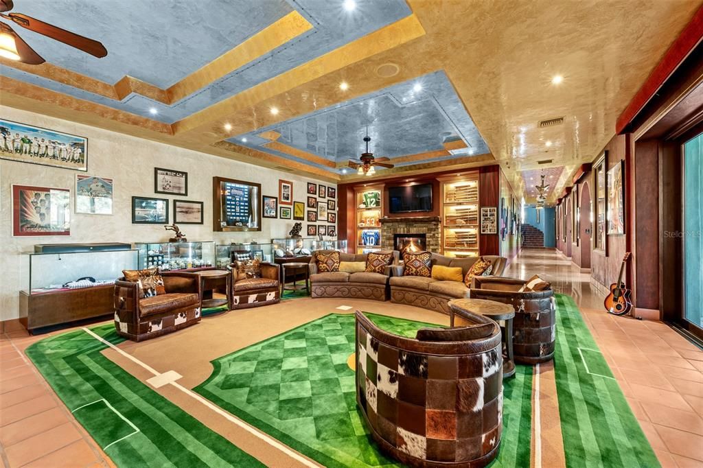 На продажу: $22,900,000 (6 спален, 12 ванн, 25321 Квадратных фут)