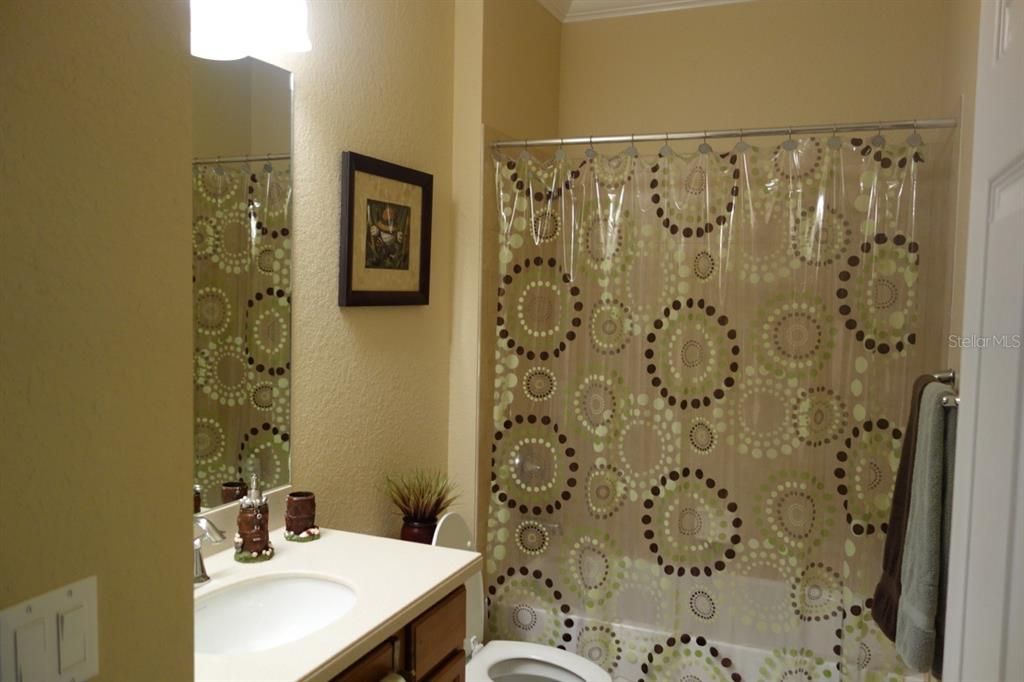 For Rent: $6,900 (3 beds, 2 baths, 2074 Square Feet)